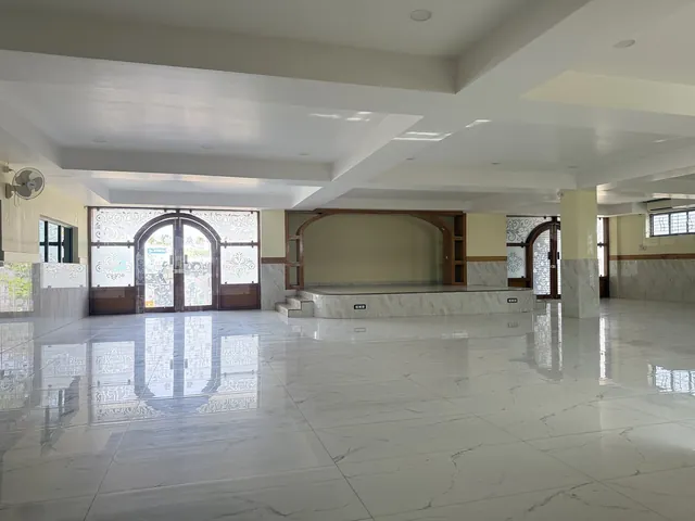 Aadhila Grand A/C Marriage & Banquet Hall