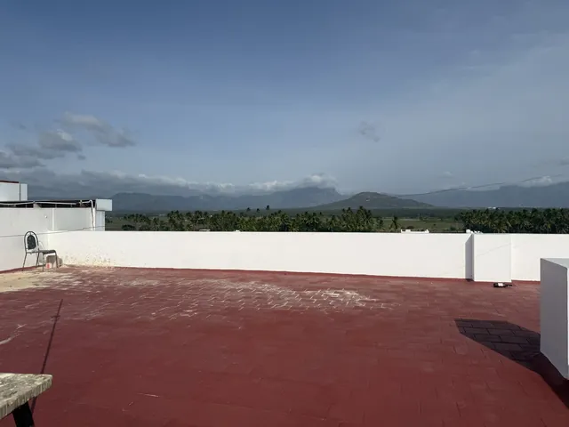 Mountain Terrace & Skyline Views